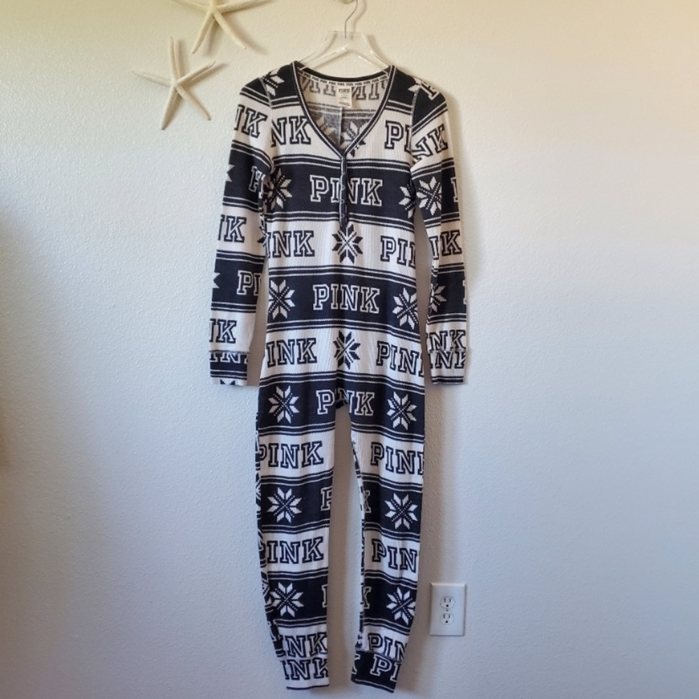 PINK Victoria Secret Snowflake Onesie ❄️
